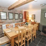 Barn End